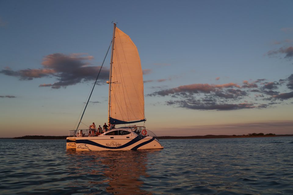 Hervey Bay Champagne Sunset Sail - Key Points