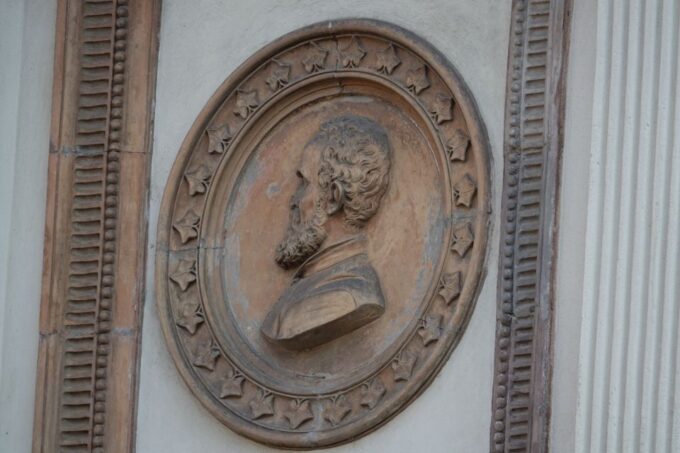 Hidden Bucharest | 3 Hours Private Walking Tour - Preparation and Recommendations