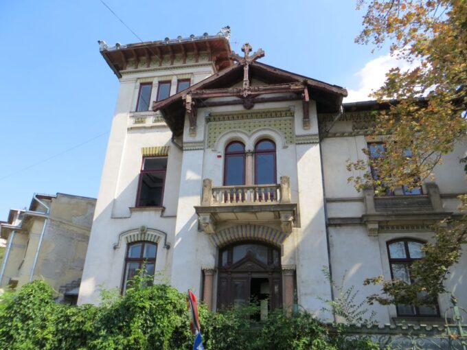 Hidden Bucharest | 3 Hours Private Walking Tour - Frequently Asked Questions