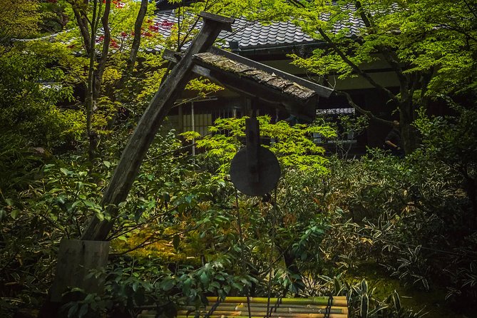 Hidden Kyoto E-Biking Tour - Navigating Kyotos Backstreets