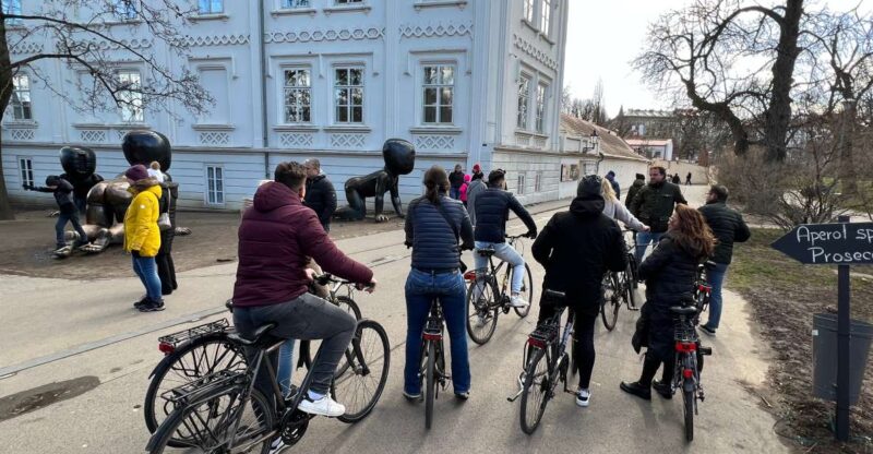 Hidden Prague Bike Tour - Participant Requirements
