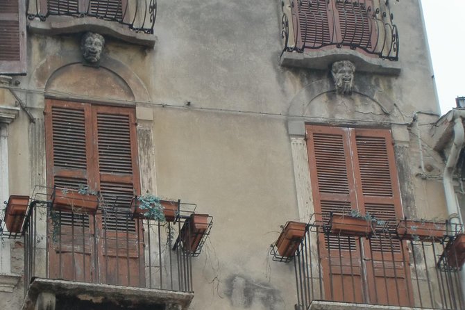 Hidden Verona & Jewish District -3 Hour Private Walking Tour - Accessibility and Participation Information