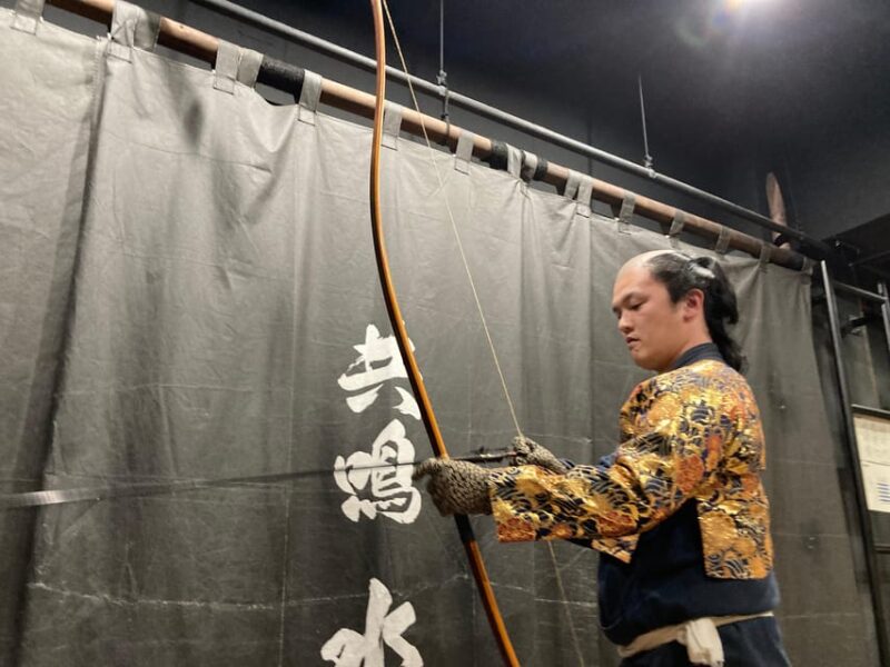 High-Class Samurai and Armor Experience, 90 Min. - Equipment and Rentals