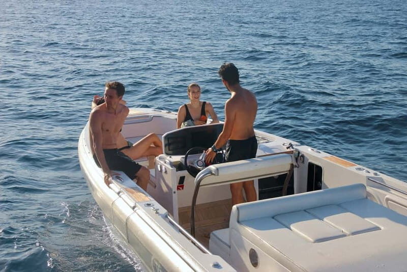 High-Performance Motor Sport Boat-Novurania (Fishing Option) - Key Points