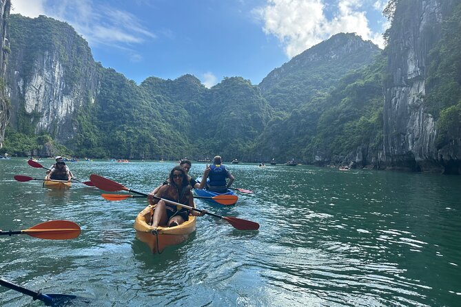 Highlight Ha Long Bay 6 Hours on Luxury Cruise - Group Size and Accessibility