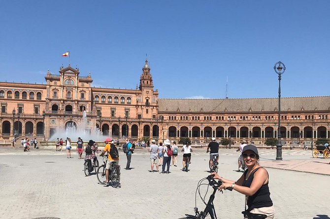 Highlights Electric Bike Tour - Meeting and End Point