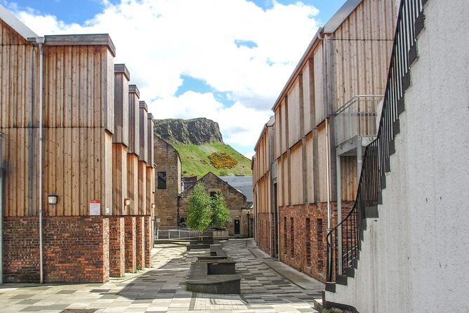 Highlights From Edinburgh'S Old Town: a Self-Guided Audio Tour - User Reviews