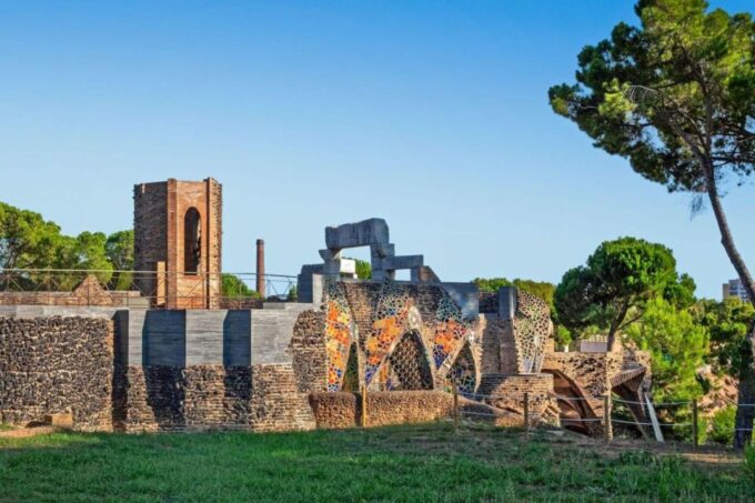 Highlights Guided Visit to the Crypt and the Colonia Güell - Transportation Information