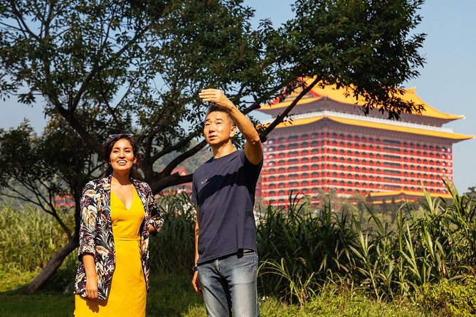 Highlights & Hidden Gems With Locals: Best of Taipei Private Tour - Exploring Taipeis Hidden Parks