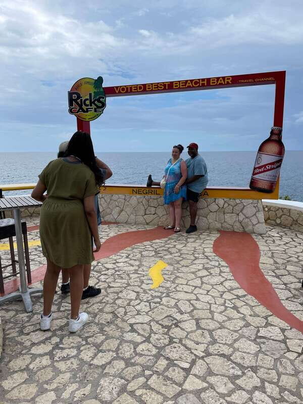 Highlights of 7 mile negril and sunset at ricks cafe - Final Words