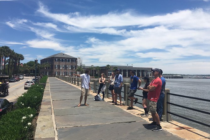 Highlights of Charleston Guided Walking Tour - Meeting and Pickup