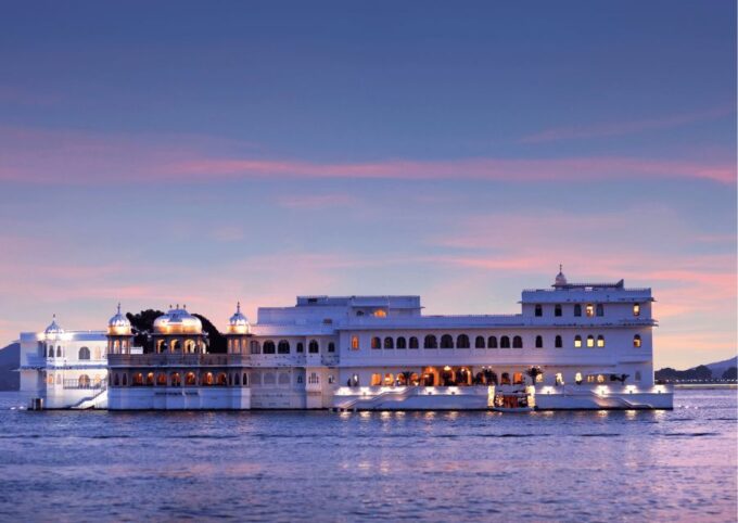 Highlights of Udaipur City -Guided Half-Day Car Tour - Pickup Information