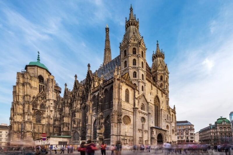 Highlights of Vienna: Private Bike Tour With Licensed Guide - Pricing and Duration