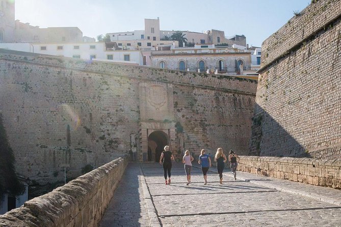 Highlights Running Tour of Ibiza Town - Tour Schedule