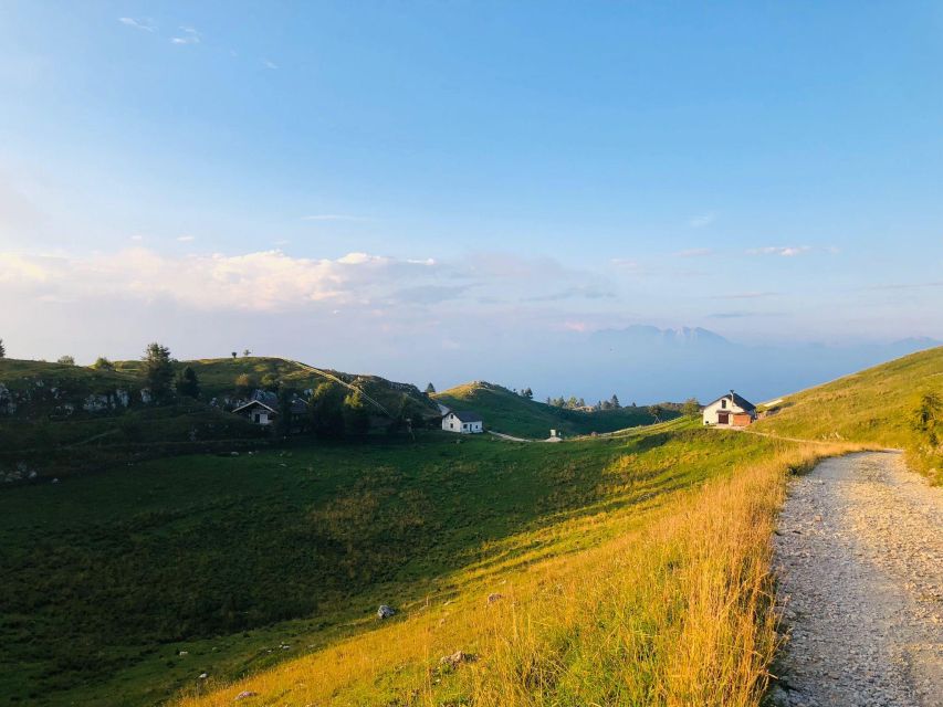 Hike and Yoga in the Dolomites - Key Points