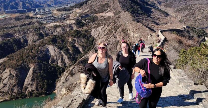 Hike From Gubeikou To Jinshanling Wall(With Ticket Options) - Experience Highlights