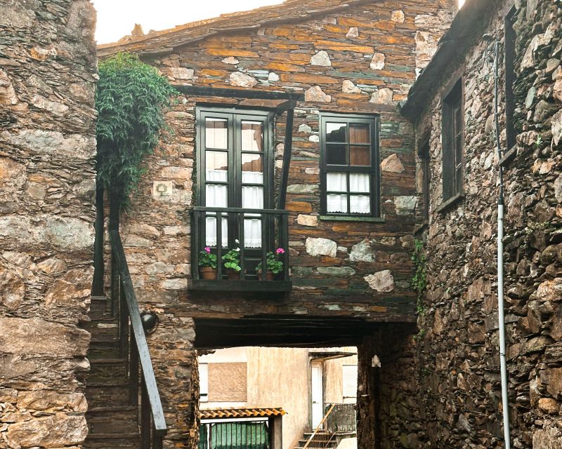 Hike in the Schist Villages in Serra Da Lousã - Directions