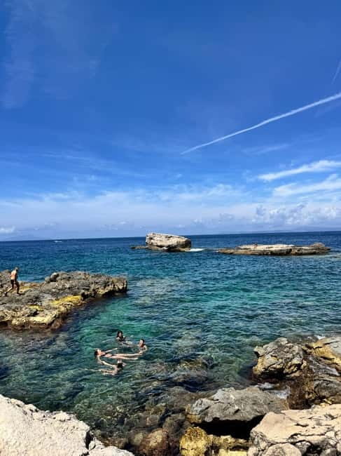 Hike & Swim: Queen Joanna (Sorrento) - Introduction