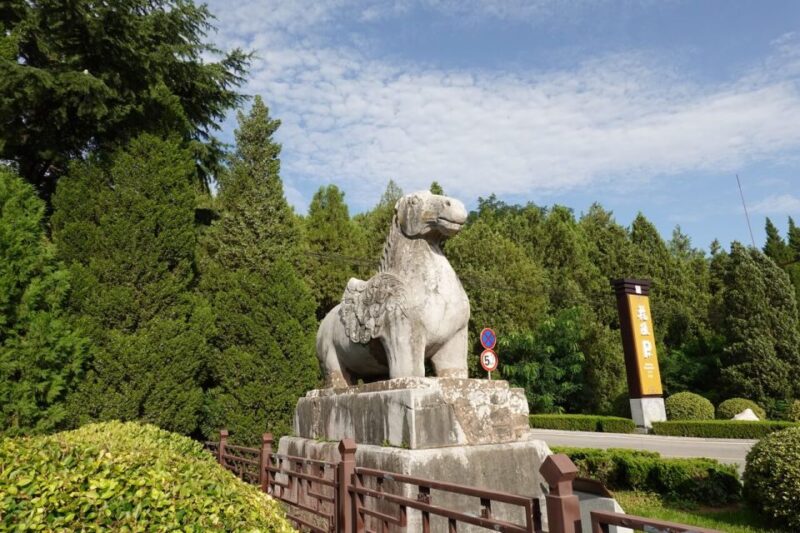Hike Tang Imperial Tombs: Qianling, Jianling, and Zhaoling - Highlights of the Tour