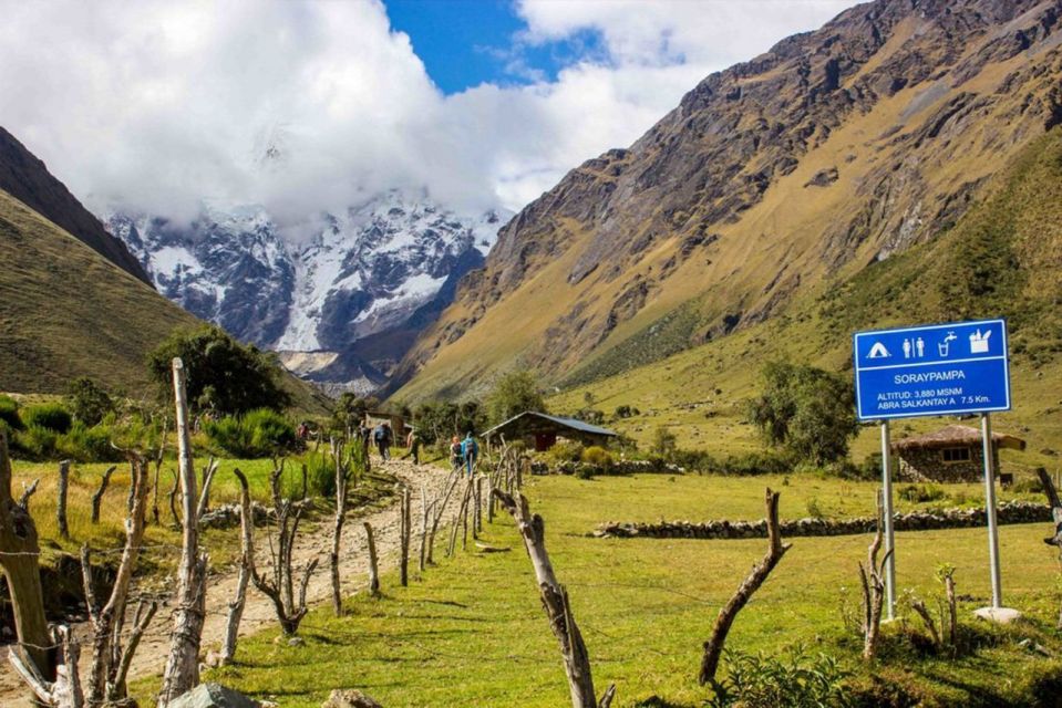 Hike to the Humantay Lake + Lunch Buffet | Private Tour | - Itinerary Details