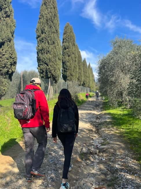 Hike with Lunch & Wine in da Vincis Land in Tuscany - Exploring Tuscany’s Heart: The Route and Its Significance