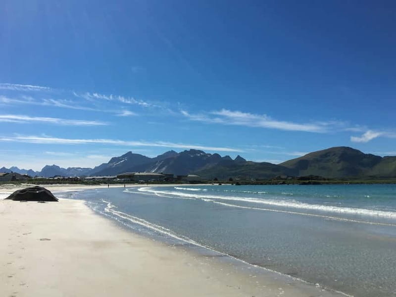 "Hiking in the Lofoten Islands  Guided in French" - The Sum Up