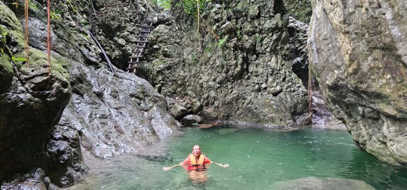 Hiking Tabernacle Thundering Waterfall - Key Points