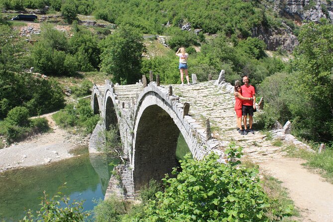 Hiking Tour at Stone Bridges and Traditional Villages of Zagori - Hiking Through Stunning Landscapes