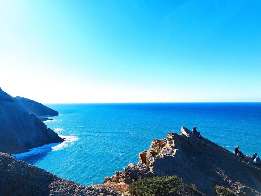 Hiking Tour to the Footprints of Dinosaurs in Espichel Cape - Inclusions and Exclusions