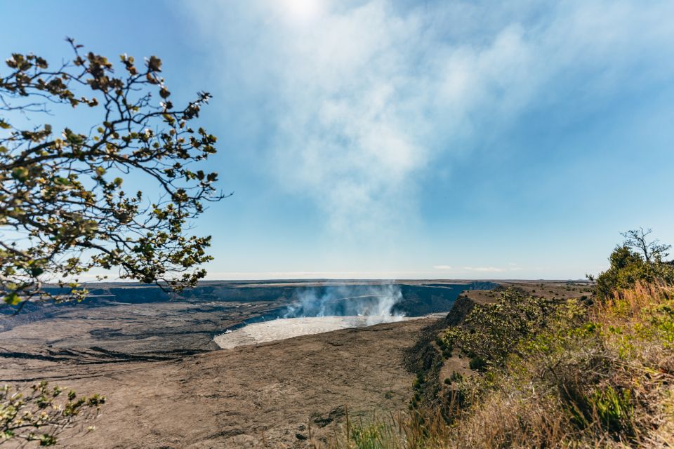 Hilo: Elite Volcano Hike - Halemaumau Trail Descent