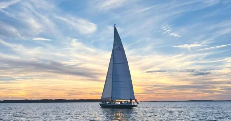 Hilton Head: Americas Cup Sunset Sail - Key Points