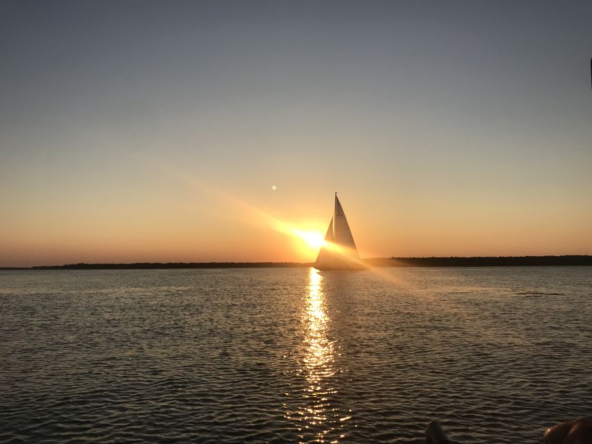 Hilton Head Island: Sunset Dolphin Watching Tour - Exploring the Waterways
