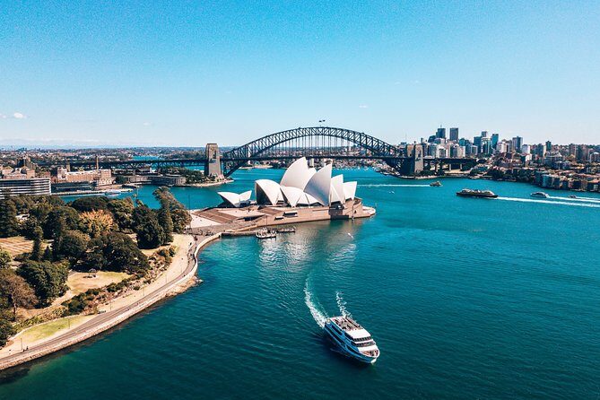 Hire Photographer, Professional Photo Shoot - Sydney - Capture Sydney in Style with a Professional Photo Shoot