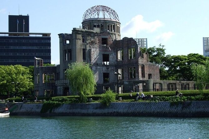 Hiroshima and Miyajima 1 Day Walking Tour - Tour Confirmation and Accessibility