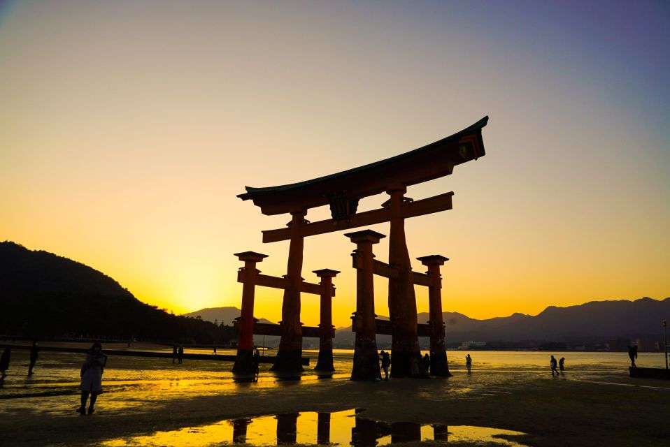 Hiroshima: Miyajima Half-day Historical Walking Tour - Highlights