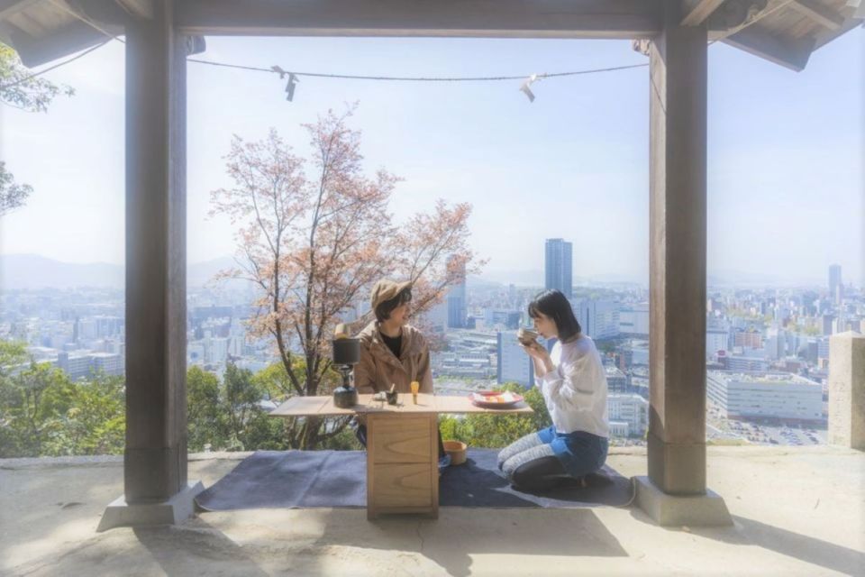 Hiroshima: Morning Hike Tour With Open-Air Tea Ceremony - Discovering Hiroshima Toshogu Shrine