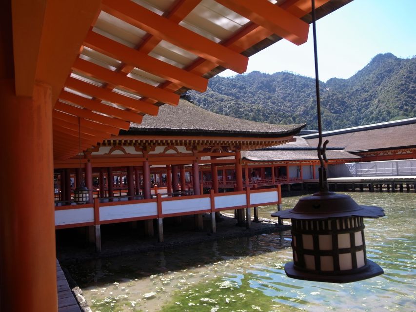 Hiroshima Private Day Tour - Itsukushima Shrine in Miyajima