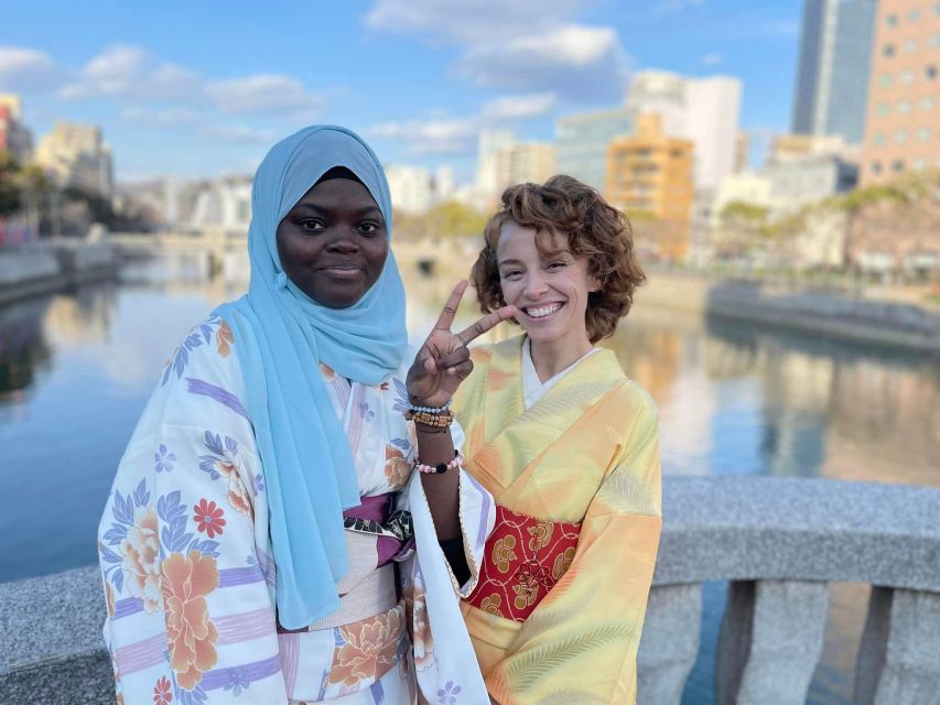 Hiroshima, Wearing a Kimono and Strolling Around the Town - Key Points