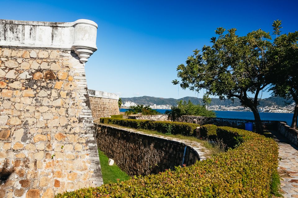 Historic and Cultural Tour of the Best of Acapulco - Dolores Olmedos Home