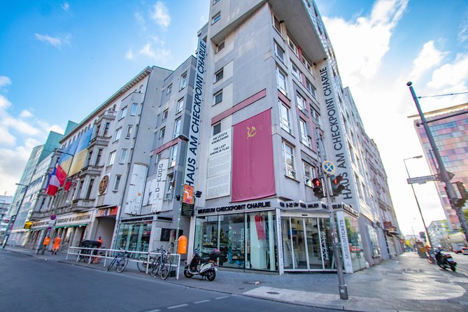 Historic Berlin: Exclusive Private Tour With a Local Expert - Tour Duration and Meeting Points