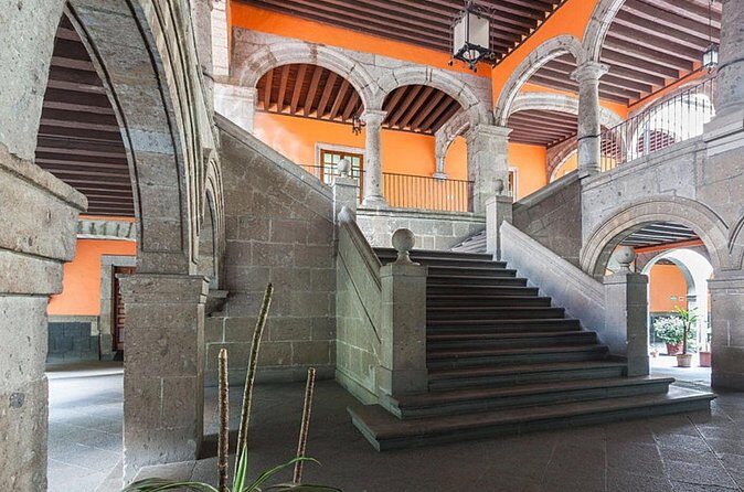 Historic Center of Mexico City Private Walking Tour - Walking Through the City’s Heart: El Centro