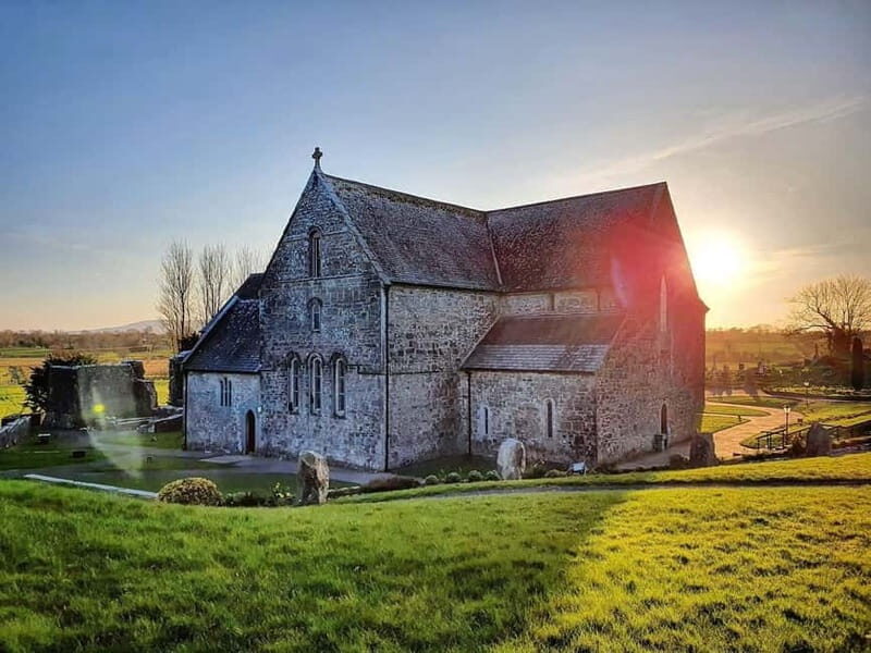 Historic Guided Tours of +800 Yrs Old Ballintubber Abbey - A Practical Guide to the Ballintubber Abbey Tour
