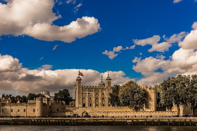 Historic London: Tower and Tamesis - Accessibility and Participation