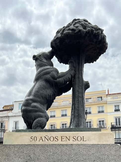 Historic Madrid on foot: From the Palace to Sol - Key Points