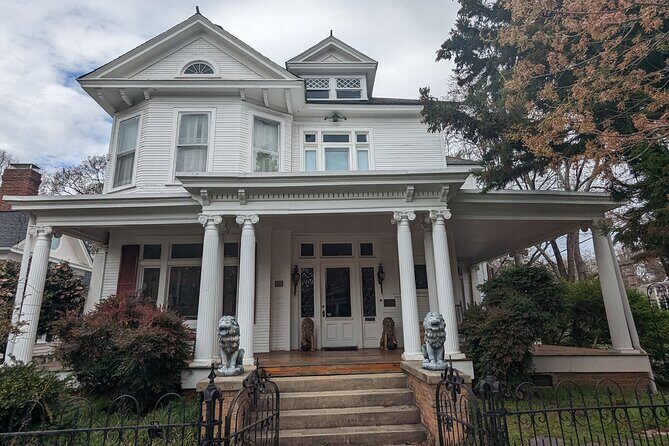 Historic Oakwood: History & Architecture Tour - FAQ