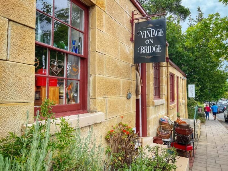 Historic Richmond Village Half-Day Coach Tour - FAQs