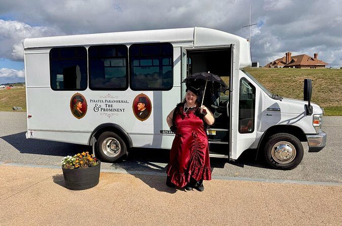 Historic Scenic Tour Through Newport - Practical Details and Tips