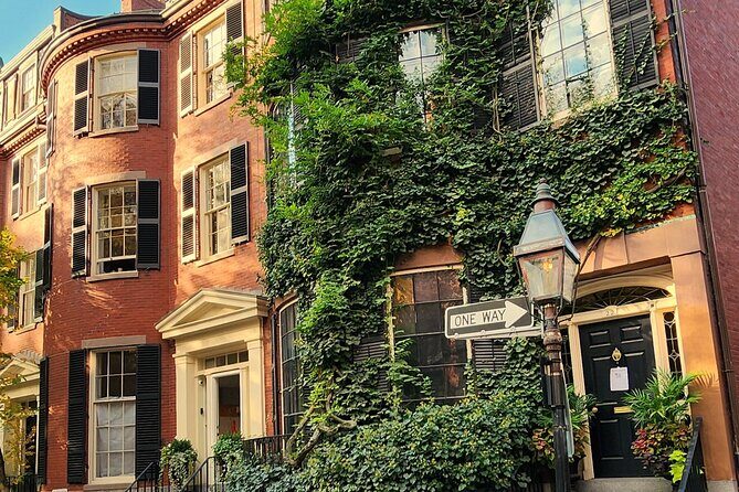 Historic Underground Railroad Walking Photo Tour w Local Guide - The Sum Up