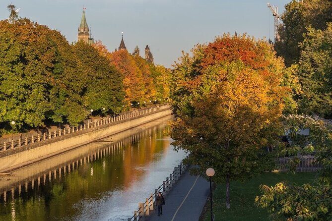 Historic Walk and Traditional French Canadian Feast - What Makes This Tour Stand Out?