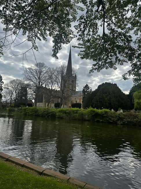 Historic Walk Around Stratford Upon Avon - Tustins Tours - Personal Insights from Reviews